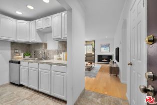 Condominium, 740 Kings rd, West Hollywood , CA 90069 - 8