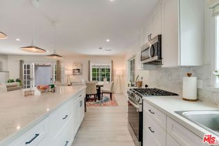 Single Family Residence, 14346 Killion st, Sherman Oaks, CA 91401 - 9