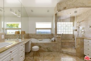 Single Family Residence, 16303 Mandalay dr, Encino, CA 91436 - 18