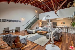 , 1046 Princeton dr, Venice, CA 90292 - 7