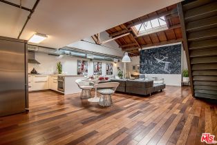 , 1046 Princeton dr, Venice, CA 90292 - 5