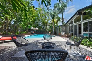 Single Family Residence, 16439 Kingsbury st, Granada Hills, CA 91344 - 54