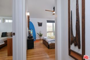 Single Family Residence, 16439 Kingsbury st, Granada Hills, CA 91344 - 33