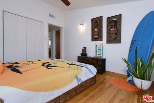 Single Family Residence, 16439 Kingsbury st, Granada Hills, CA 91344 - 35