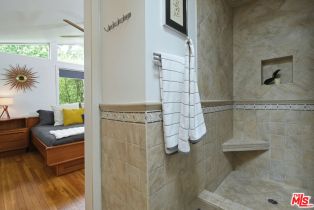 Single Family Residence, 16439 Kingsbury st, Granada Hills, CA 91344 - 45