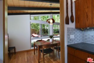 Single Family Residence, 16439 Kingsbury st, Granada Hills, CA 91344 - 19