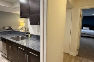 Condominium, 8530 Holloway dr, West Hollywood , CA 90069 - 3