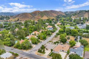 Single Family Residence, 28461 Driver ave, Agoura Hills, CA 91301 - 33