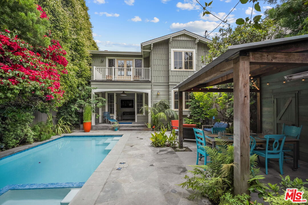 Single Family Residence, 813 Crestmoore pl, Venice, CA 90291 - 1