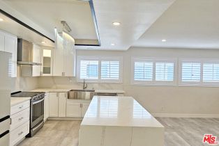 , 18130 Oxnard st, Tarzana, CA 91356 - 17