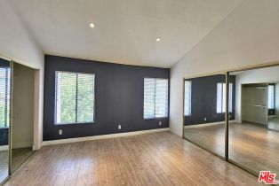 , 18130 Oxnard st, Tarzana, CA 91356 - 37