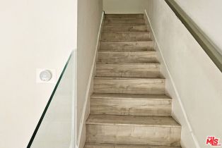 , 18130 Oxnard st, Tarzana, CA 91356 - 21