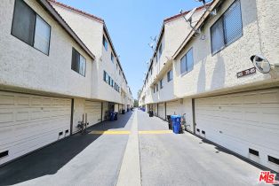 , 18130 Oxnard st, Tarzana, CA 91356 - 43