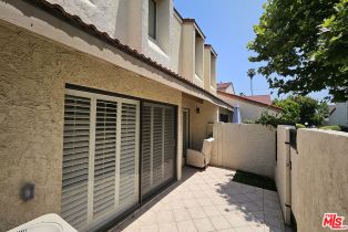 , 18130 Oxnard st, Tarzana, CA 91356 - 44