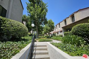 , 18130 Oxnard st, Tarzana, CA 91356 - 46