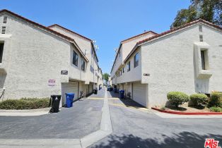 , 18130 Oxnard st, Tarzana, CA 91356 - 47