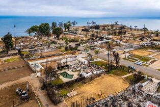 , 428 Via De La Paz, Pacific Palisades, CA 90272 - 3