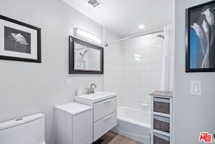 Single Family Residence, 5118 Cerrillos dr, Woodland Hills, CA 91364 - 34