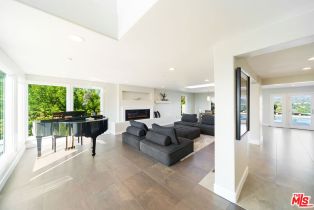 Single Family Residence, 5118 Cerrillos dr, Woodland Hills, CA 91364 - 4