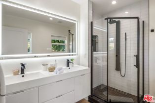 Single Family Residence, 21205 De La Osa st, Woodland Hills, CA 91364 - 11