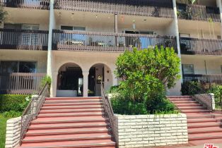 Condominium, 5334  N Lindley Ave, Encino, CA  Encino, CA 91316