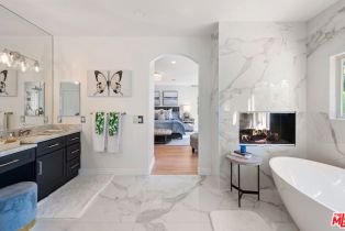 Single Family Residence, 4513 Tobias ave, Sherman Oaks, CA 91403 - 19