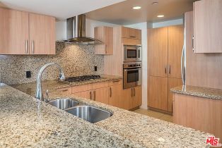 , 13650 Marina Pointe dr, Marina Del Rey, CA 90292 - 5