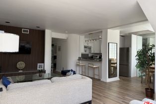 , 39 Westminster ave, Venice, CA 90291 - 3