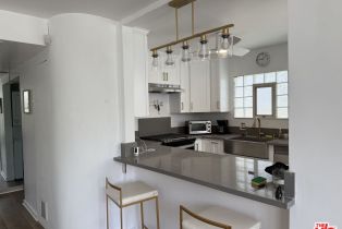 , 39 Westminster ave, Venice, CA 90291 - 4