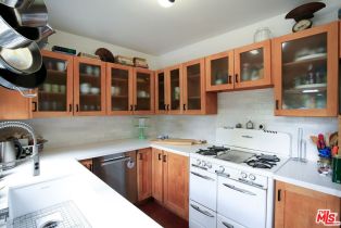 , 935 Palms blvd, Venice, CA 90291 - 11