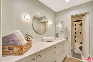 Condominium, 740 Kings rd, West Hollywood , CA 90069 - 16