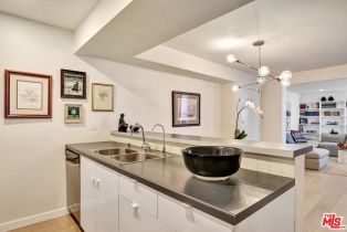 Condominium, 740 Kings rd, West Hollywood , CA 90069 - 2