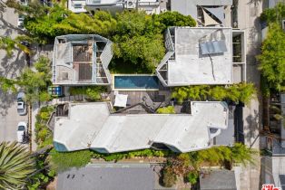 , 825 Palms blvd, Venice, CA 90291 - 3