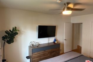 , 1204 Crescent Heights blvd, West Hollywood , CA 90046 - 7