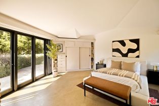 Single Family Residence, 14148 Rustic ln, Pacific Palisades, CA 90272 - 16