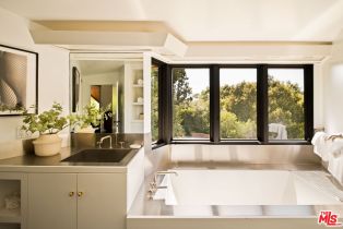 Single Family Residence, 14148 Rustic ln, Pacific Palisades, CA 90272 - 14