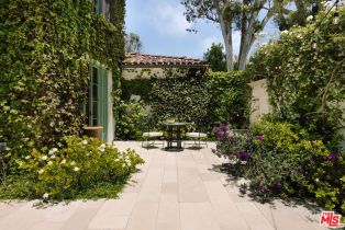 Single Family Residence, 563 Spoleto dr, Pacific Palisades, CA 90272 - 3