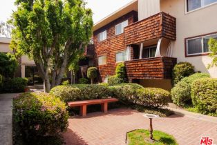 Condominium, 5400 Newcastle ave, Encino, CA 91316 - 15