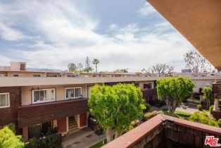 Condominium, 5400 Newcastle ave, Encino, CA 91316 - 12