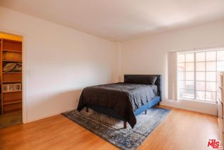 Condominium, 5400 Newcastle ave, Encino, CA 91316 - 7