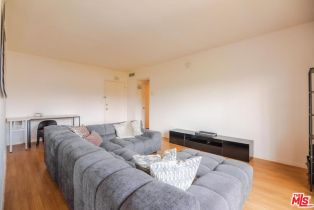 Condominium, 5400 Newcastle ave, Encino, CA 91316 - 5