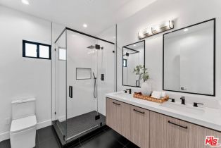 , 5456 Hazeltine ave, Sherman Oaks, CA 91401 - 9