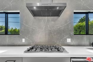 , 5456 Hazeltine ave, Sherman Oaks, CA 91401 - 5