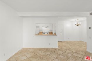 Condominium, 5460 White Oak ave, Encino, CA 91316 - 4