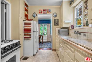 Single Family Residence, 2315 Prosser ave, Westwood, CA 90064 - 9