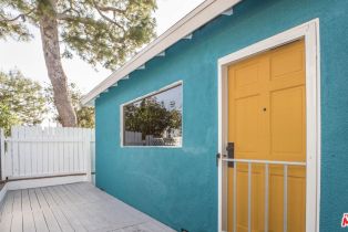 Single Family Residence, 806 Navy st, Santa Monica, CA 90405 - 2