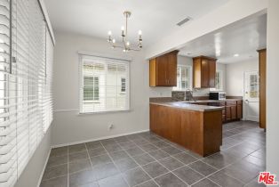 , 5206 Emporia ave, Culver City, CA 90230 - 8