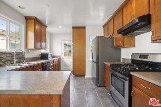 , 5206 Emporia ave, Culver City, CA 90230 - 13