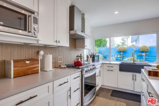 Single Family Residence, 20281 Bancroft cir, Huntington Beach, CA 92646 - 19