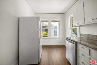 , 2027 3rd st, Santa Monica, CA 90405 - 8